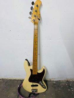 Sadowsky 21 fret  metro express Bass Guitar