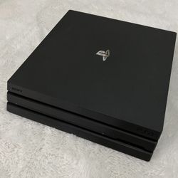 PS4 PRO