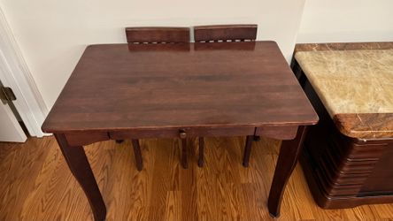 Kids table