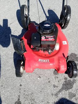 Huskee 22 Inch Cut Push Mower With High Back Wheels for Sale in