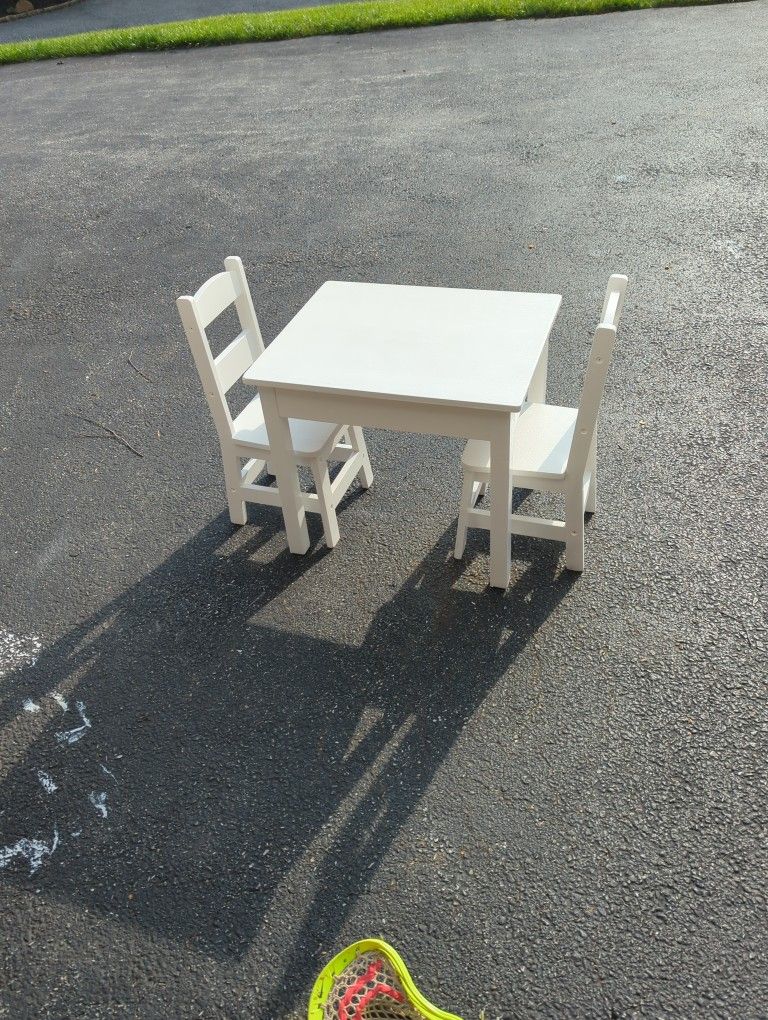 Melisa And Doug White Kids Table