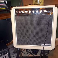 Monoprice Stage Right 15-watt Tube Amplifier (Upgraded) 
