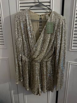 It’s brand new and good condition size medium It’s brand new and good condition size medium