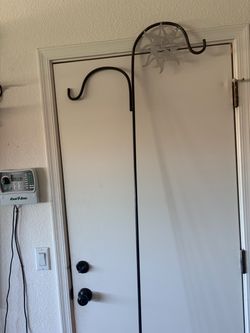 7’ Tall Double Shepherds Hook With Sun Decor