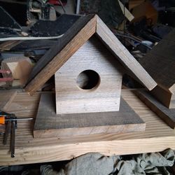 Birdhouse / Nest Box For Small Birds