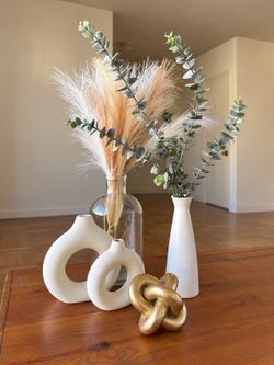 Modern Boho Home Decor Bundle - Donut Vases, Pampas, Eucalyptus, Gold Knot