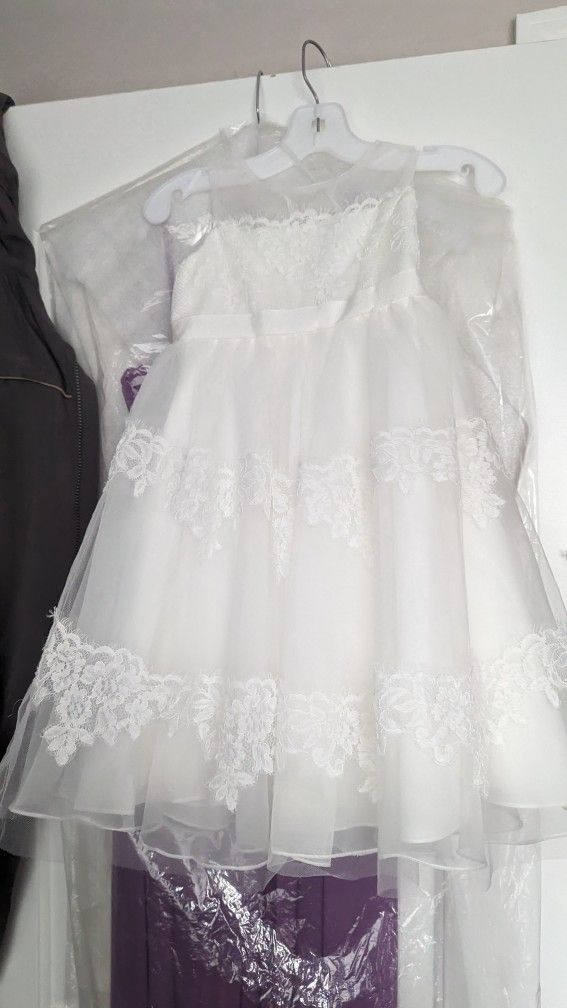 Flower Girl/ Best Girl Size 3