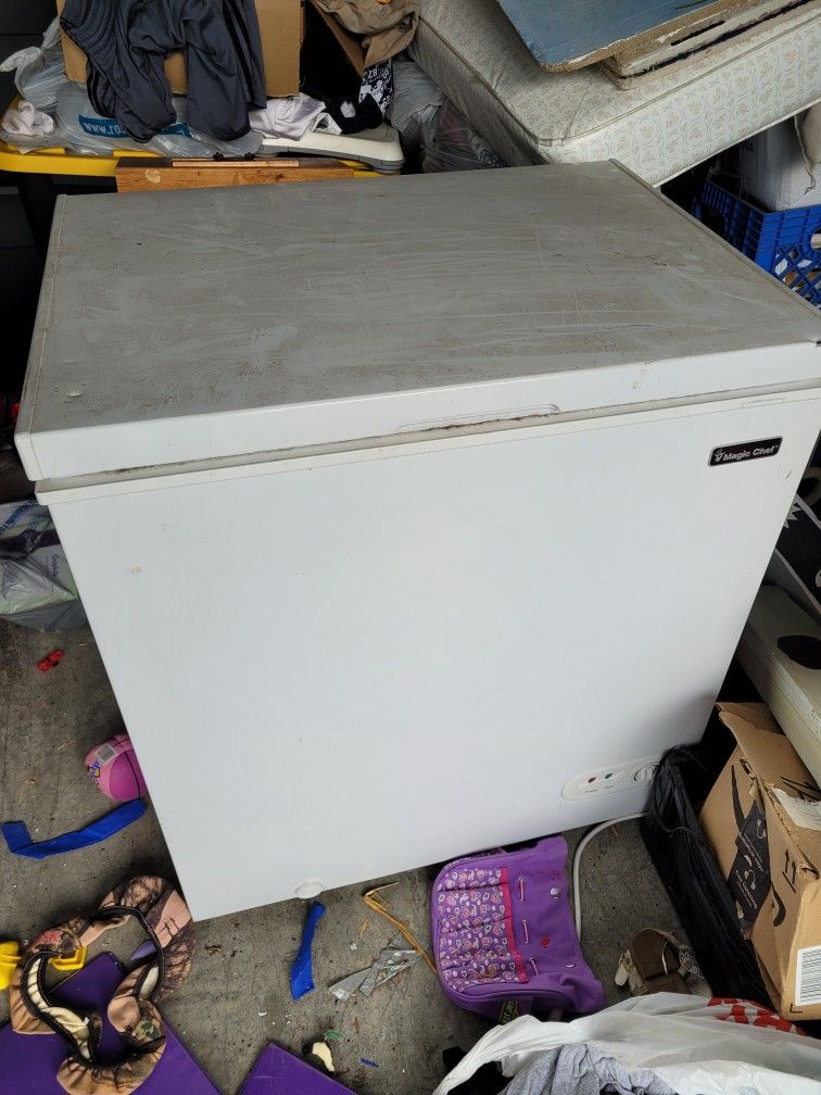 Magic Chef Chest Freezer