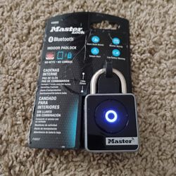 Keyless Entry Smart Bluetooth Padlock Master 4400D