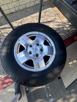 Toyota Tundra Rims tires