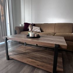 Oak Coffee Table & Matching Furniture Set (Mint Condition)