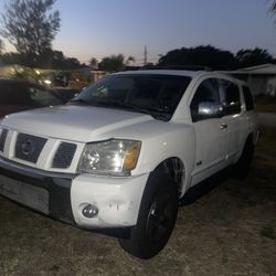 2005 Nissan Armada