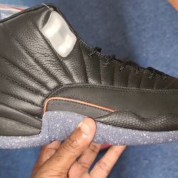 Jordan 12 Utility Black 