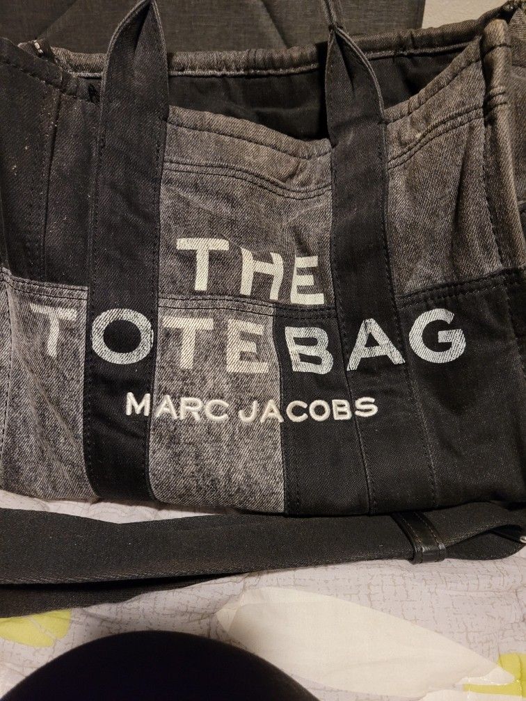 Marc Jacob's Tote Bag