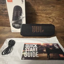 JBL Flip 6 Speaker (Black) 