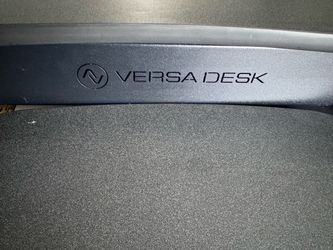 Versa desk Riser