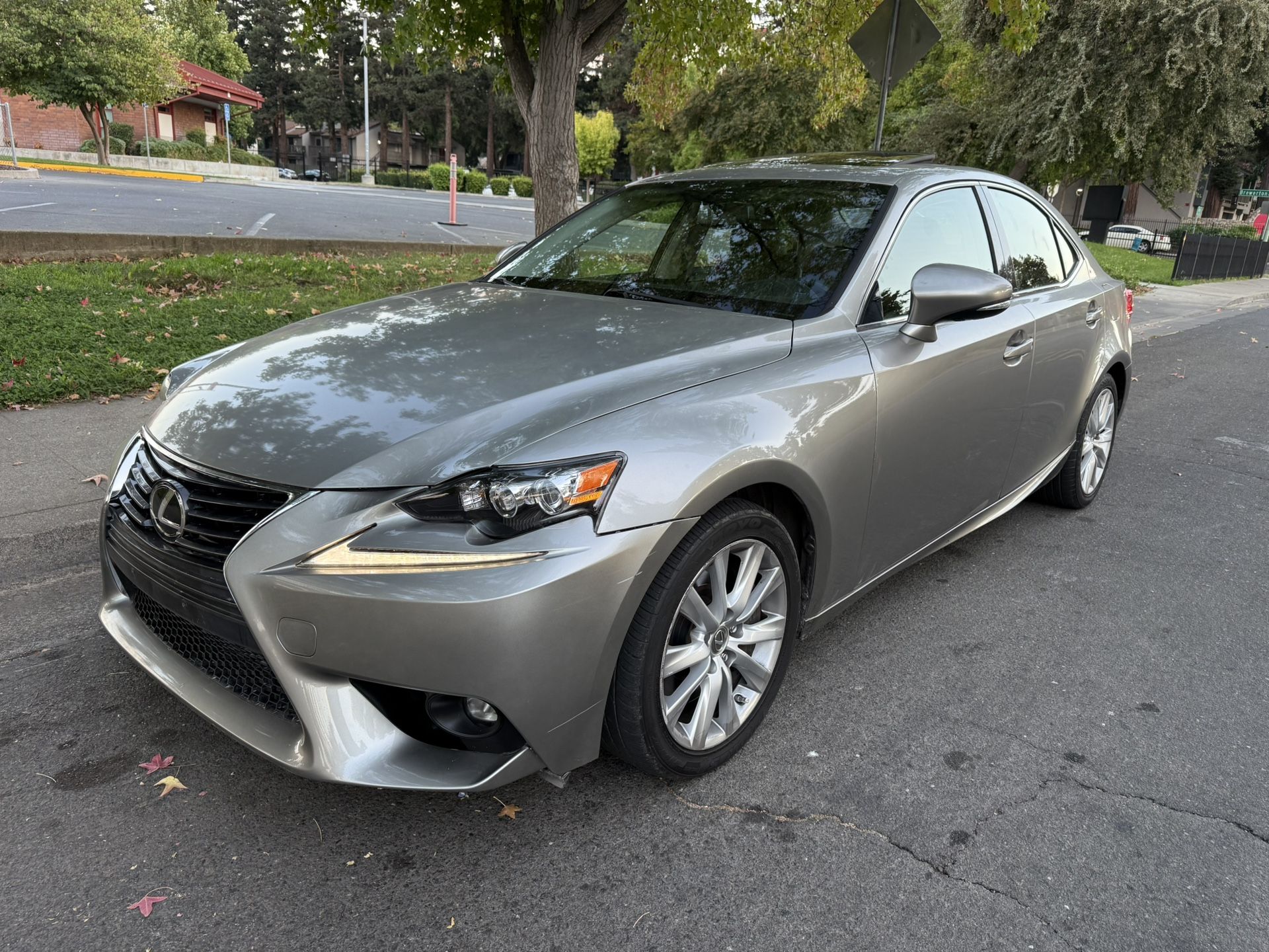 2016 Lexus IS 200t