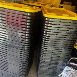 Containers 27 Gallons