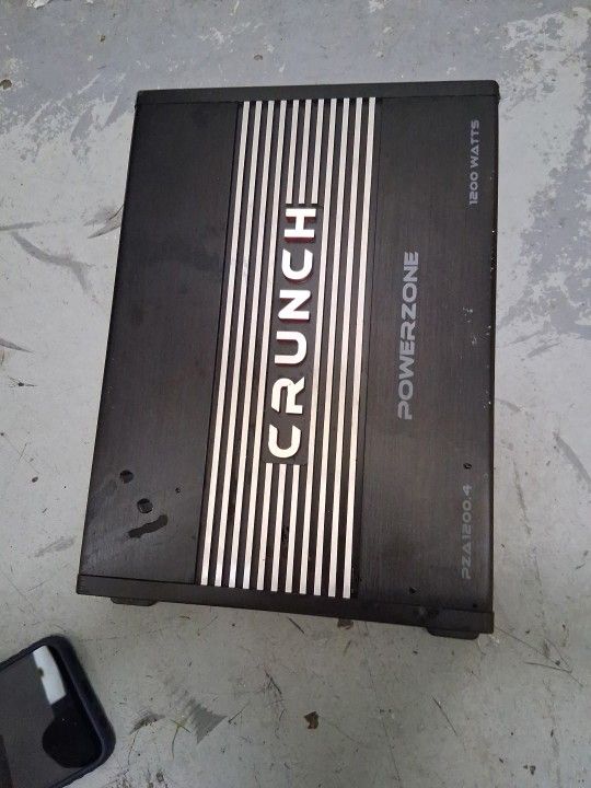 Crunch Car Audio Amplifier