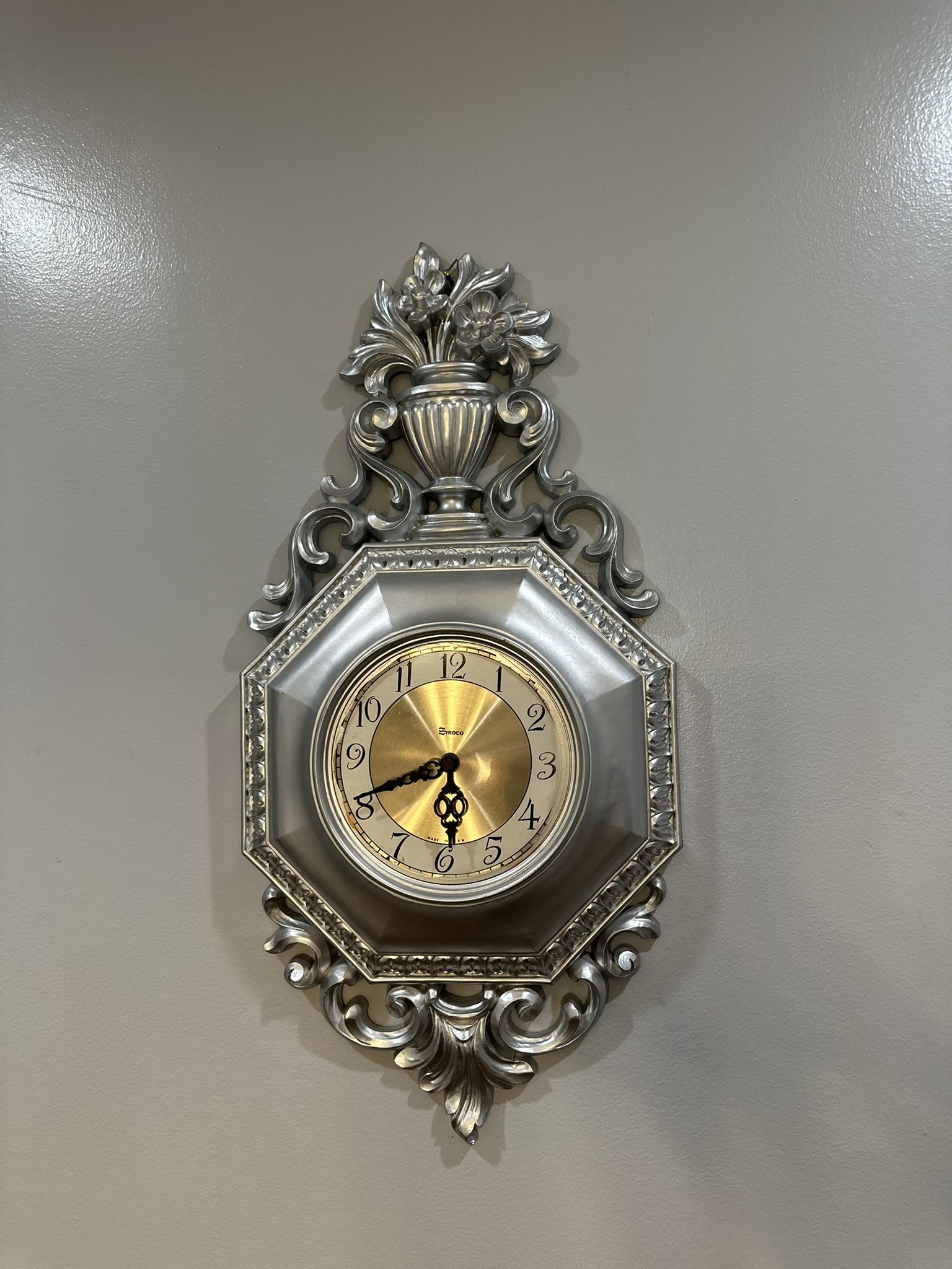 Decorative Clock 