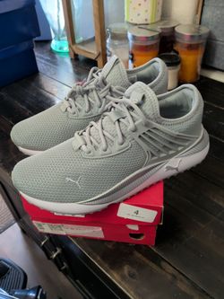 9w grey running shoes Puma