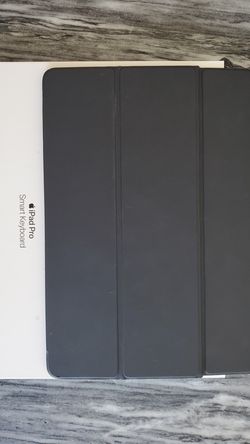 Apple iPad pro smart keyboard for 10.5 inch iPad pro or 10.2 iPad air