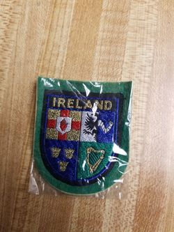 Vintage Cloth Badge - Ireland