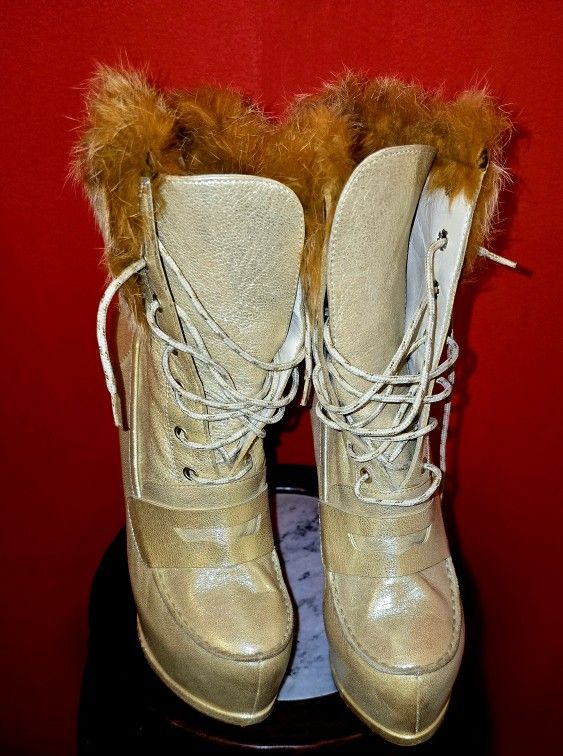 LEATHER LOAFER HEELS WITH FUR