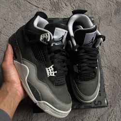 jordan fear 4s size 9.5
