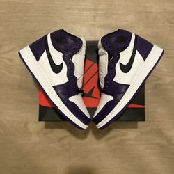 Jordan 1 Court Purple 2.0 Size 4,7