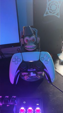 Monkey ps5 controller holder