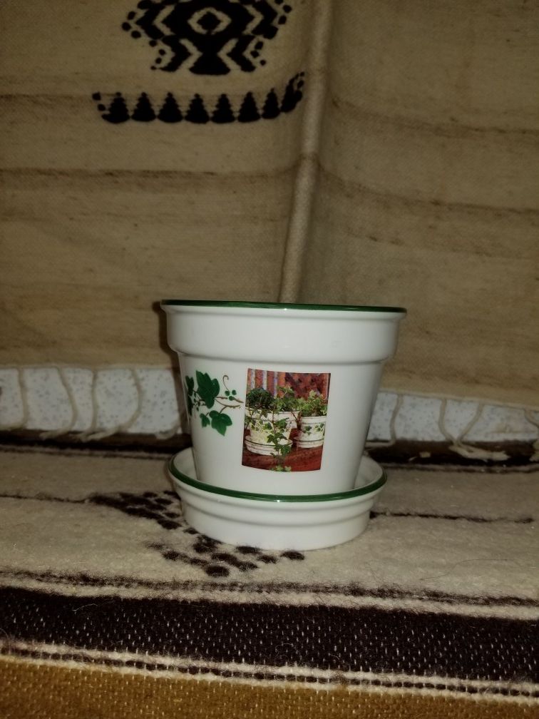 HERB PLANTER