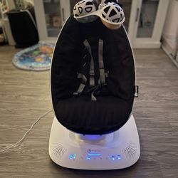 4moms mamaRoo Swing – Gently Used, Great Condition