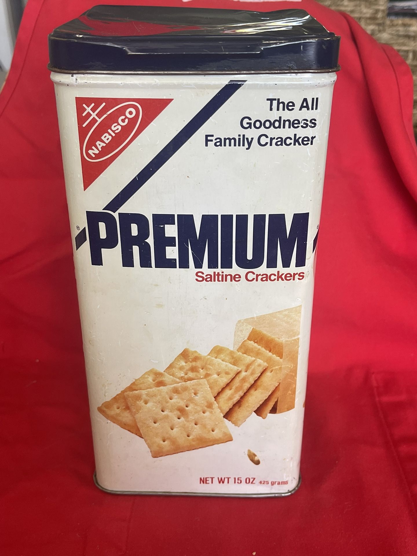 Vintage Nabisco Saltine Cracker Metal Storage Box 1978