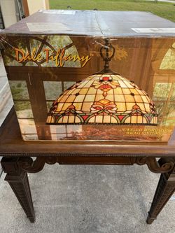 Dale Tiffany Lamp