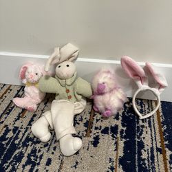 Easter bunny figurines/ Easter pin lot- 8 count