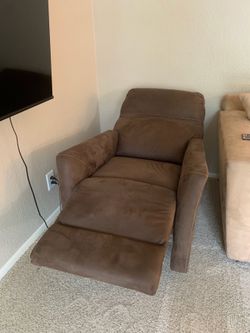 Brown Electric Power Recliner Chair - Like New