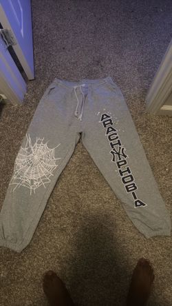 Spider sweats