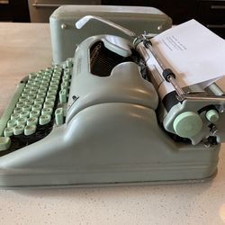 1961 Hermes 3000 Typewriter - Mid Century - First Generation