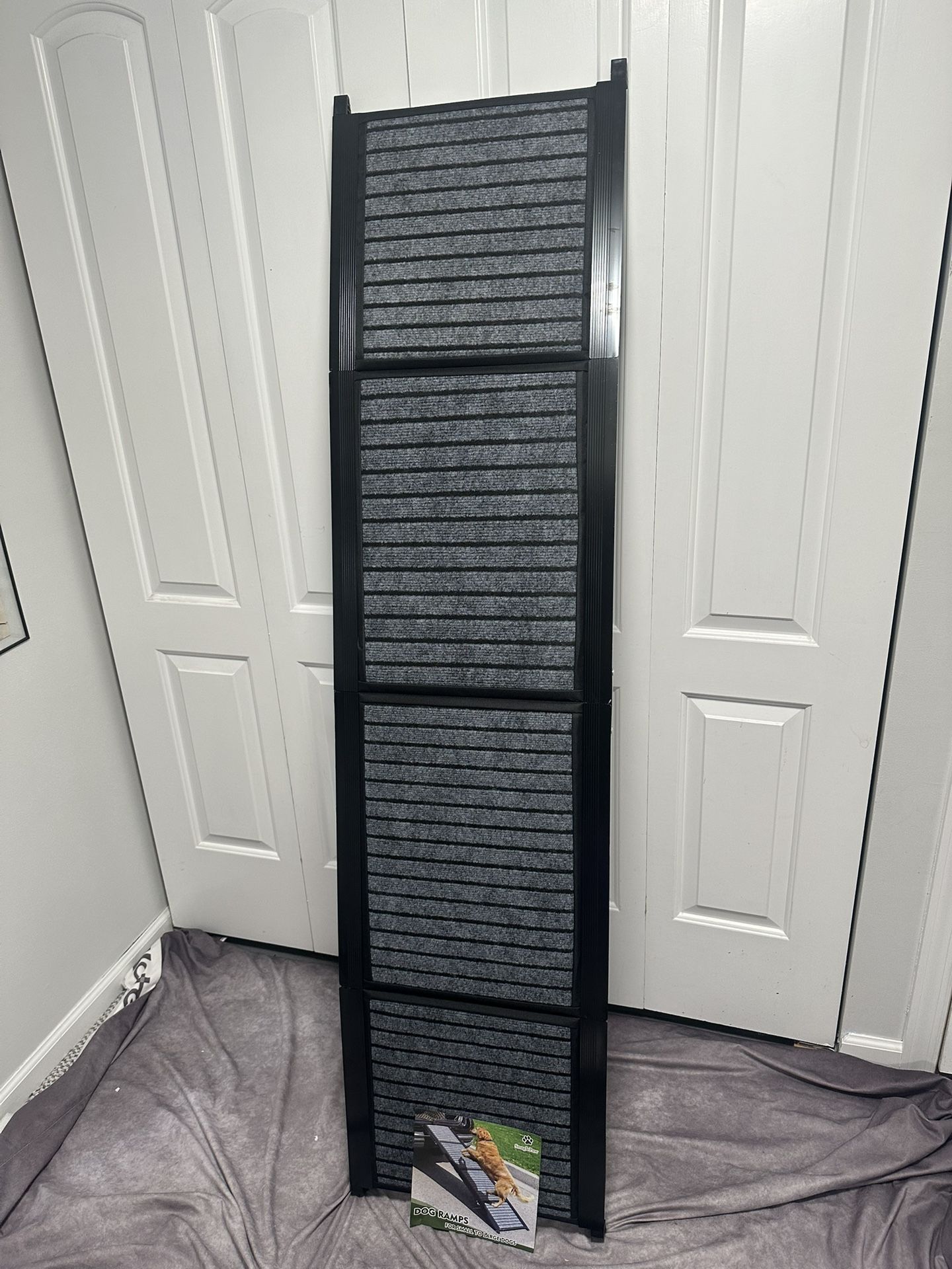 71" Dog Car Ramp with Non-Slip Rug Surface
