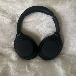 Sony WH-1000XM4 Bluetooth Headphones 