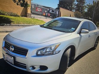 Nissan máxima 2012