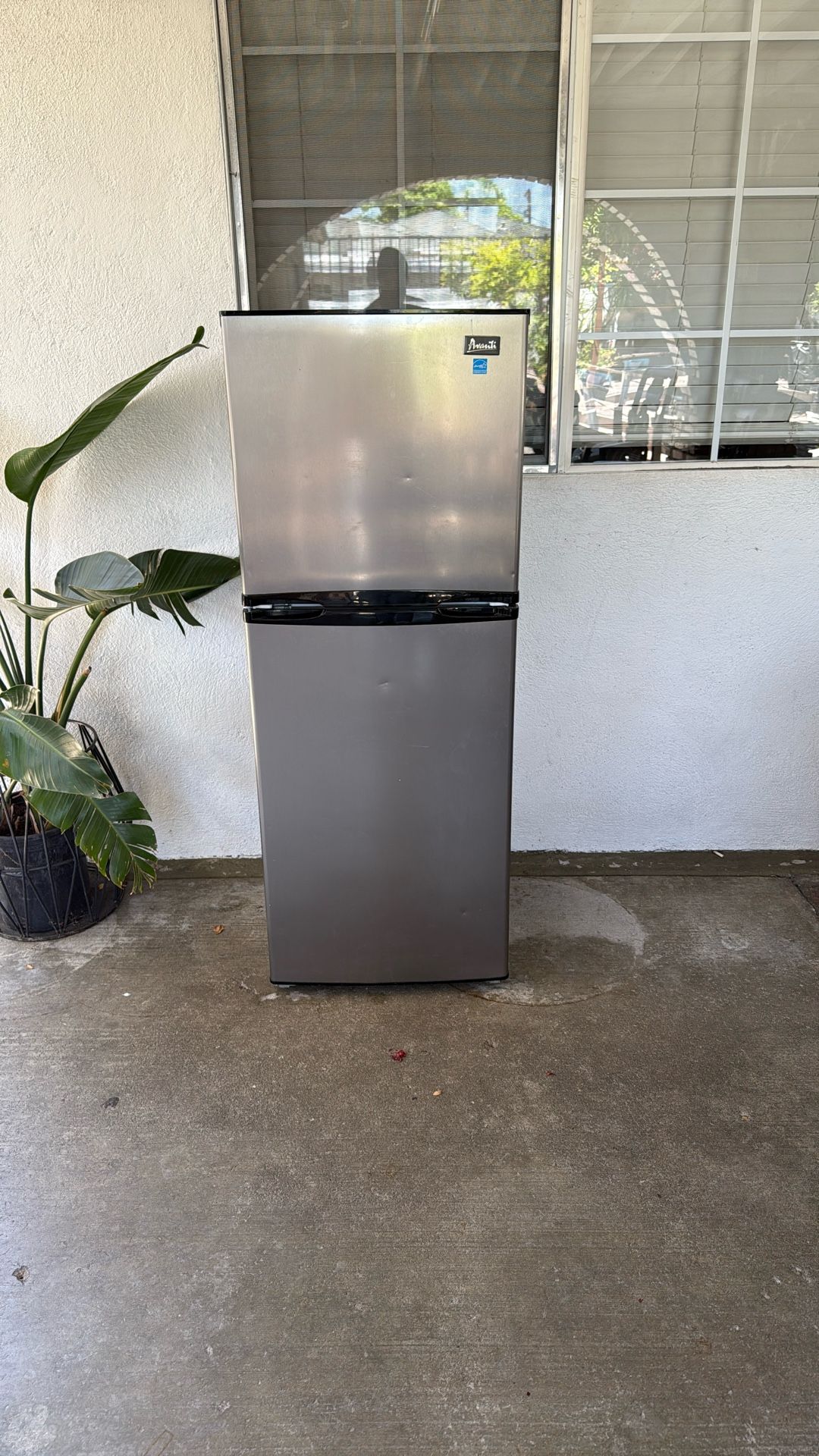 Refrigerator