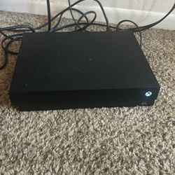 Xbox One X 