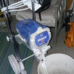Graco Magnum X7 Paint Sprayer