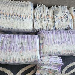 Diapers/Pull ups
