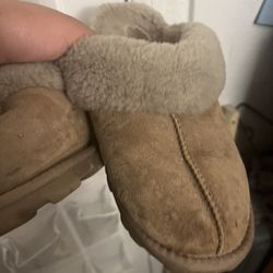 WOMENS SLIPPER