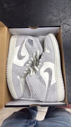 Nike 1s