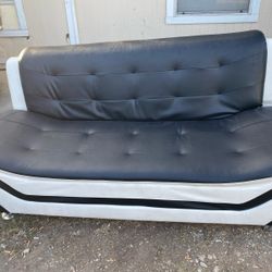 Black And White Leather Couch 