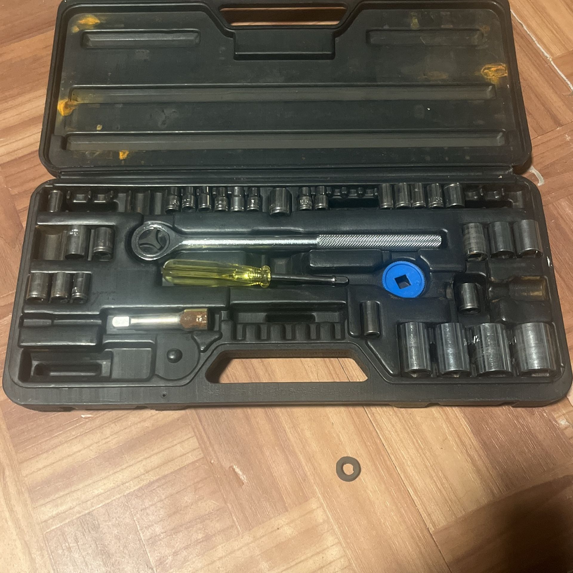 Mini Toolkit (price Negotiable NEED GONE)